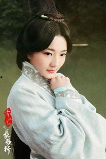 白卉子背景,从平凡女孩到璀璨明星的蜕变之路