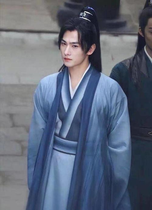 杨洋图片古装图片,演绎古典美男传奇