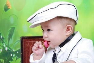 帅宝宝图片,童真笑容，温暖心灵